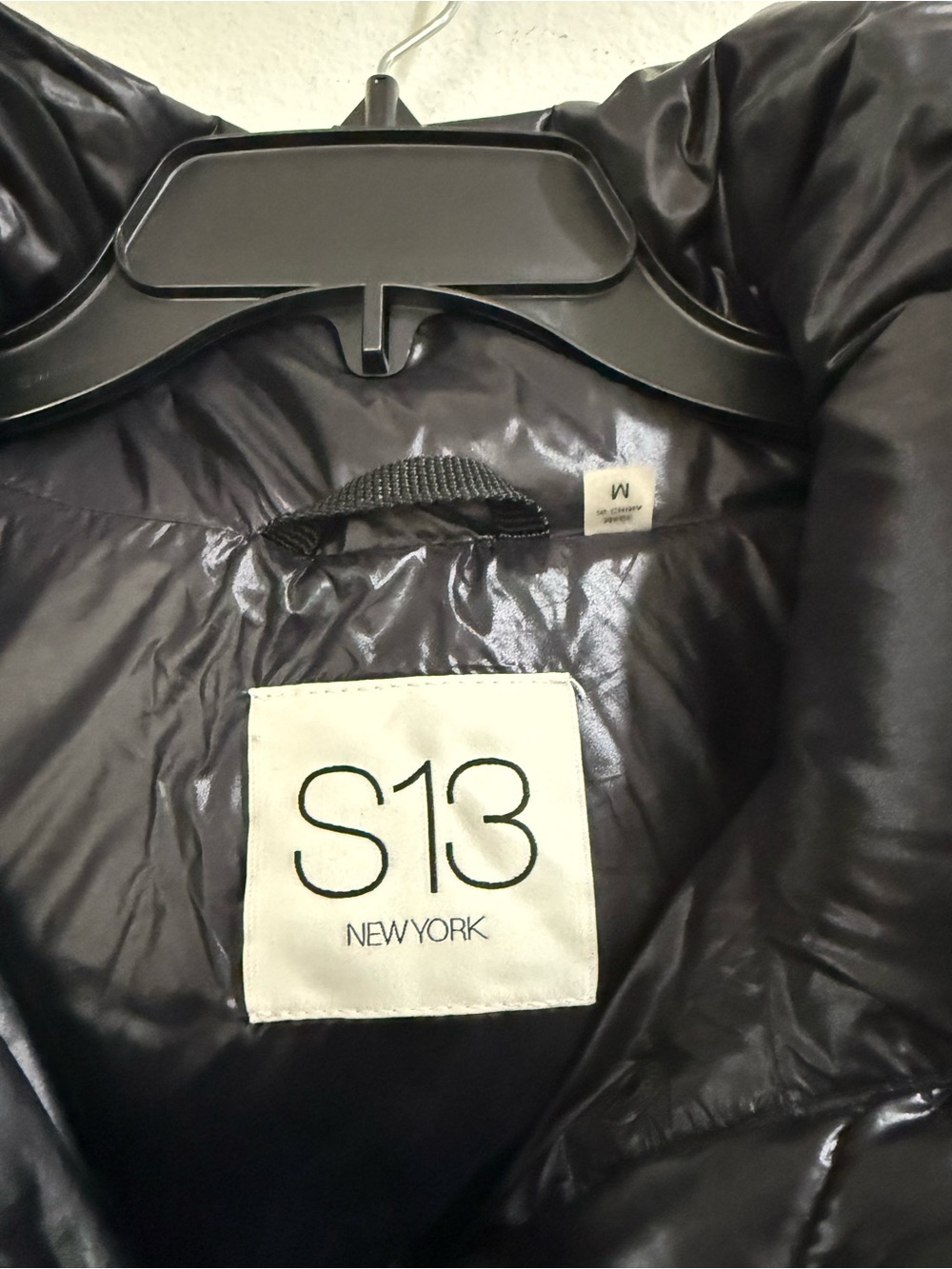 S13 NY Womenโs Hooded Long Puffer Coat Black Lined Sz M - Picture 3 of 6
